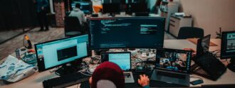 Hackathon is, first of all, people. And the effectiveness of its holding for the organizer directly depends on the mood of the participants and their readiness for creative search.